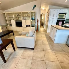 Sea Spray Bungalow (H268)