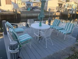 A Peaceful Treat N1138 - Image 2