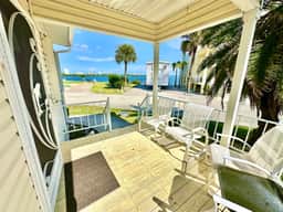 Views for Days (N1344) - Image 5