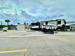 Nettles Island 2154 - Image 2