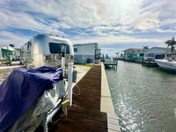 Nettles Island 1225 - Image 2