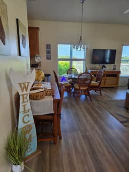 Holiday Out 0044 - Image 5