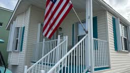Jo-Mamas Place (2142) - Image 2