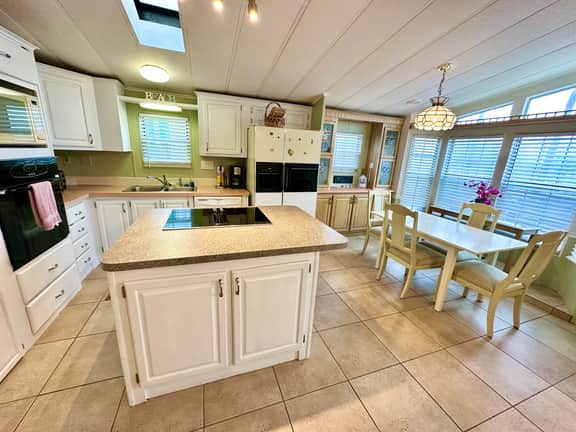 Sea Spray Bungalow (H268) - Image 5