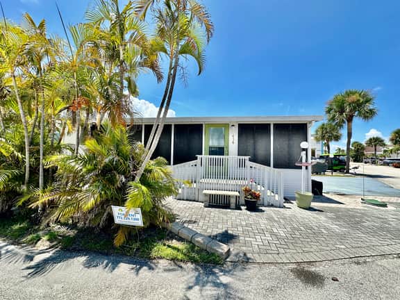 Sea Turtle Shores Bungalow (N436) - Image 3