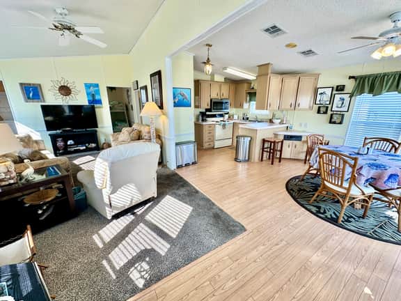 Shell Haven Bungalow (N590) - Image 3