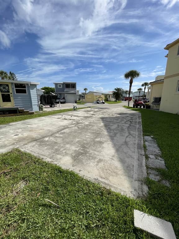 Nettles Island 1269 - Image 3