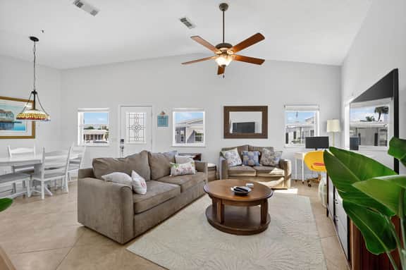 Beachbound 1282 - Image 4