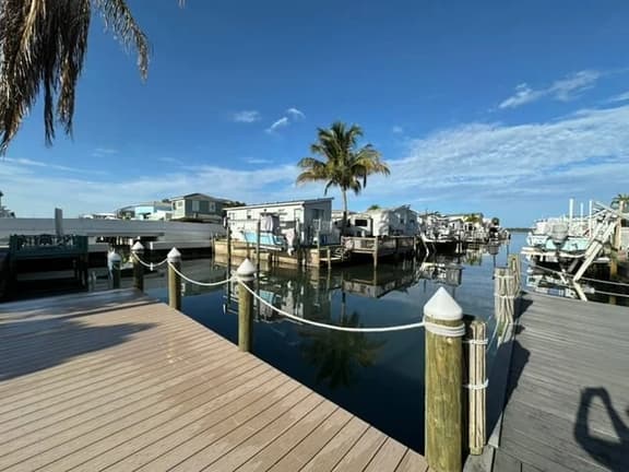 Nettles Island 1086 - Image 1